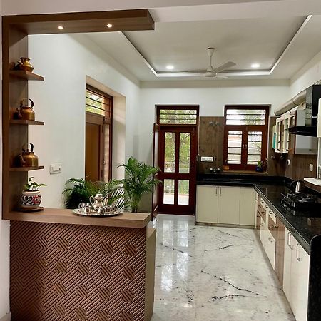 Karni Nivvas - Luxury Redefined Villa Udaipur Eksteriør billede