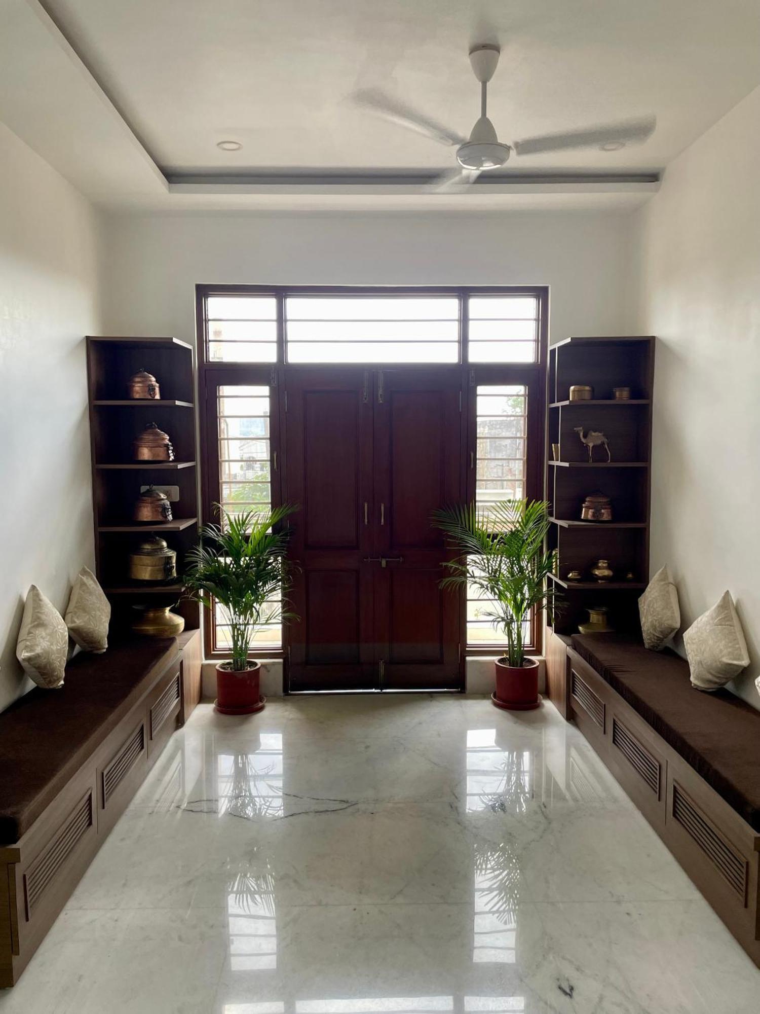 Karni Nivvas - Luxury Redefined Villa Udaipur Eksteriør billede