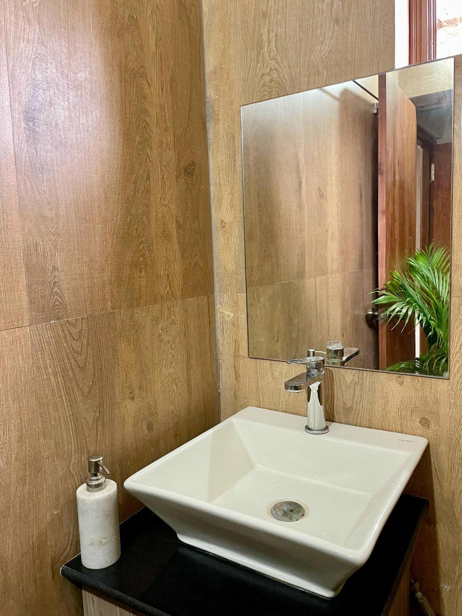 Karni Nivvas - Luxury Redefined Villa Udaipur Eksteriør billede