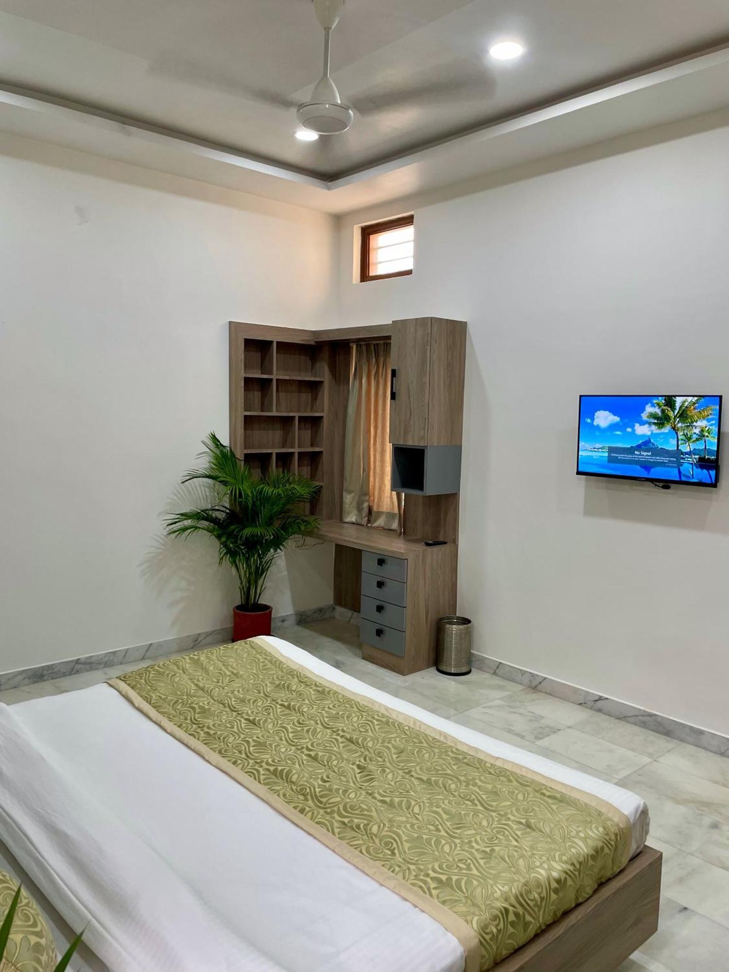 Karni Nivvas - Luxury Redefined Villa Udaipur Eksteriør billede