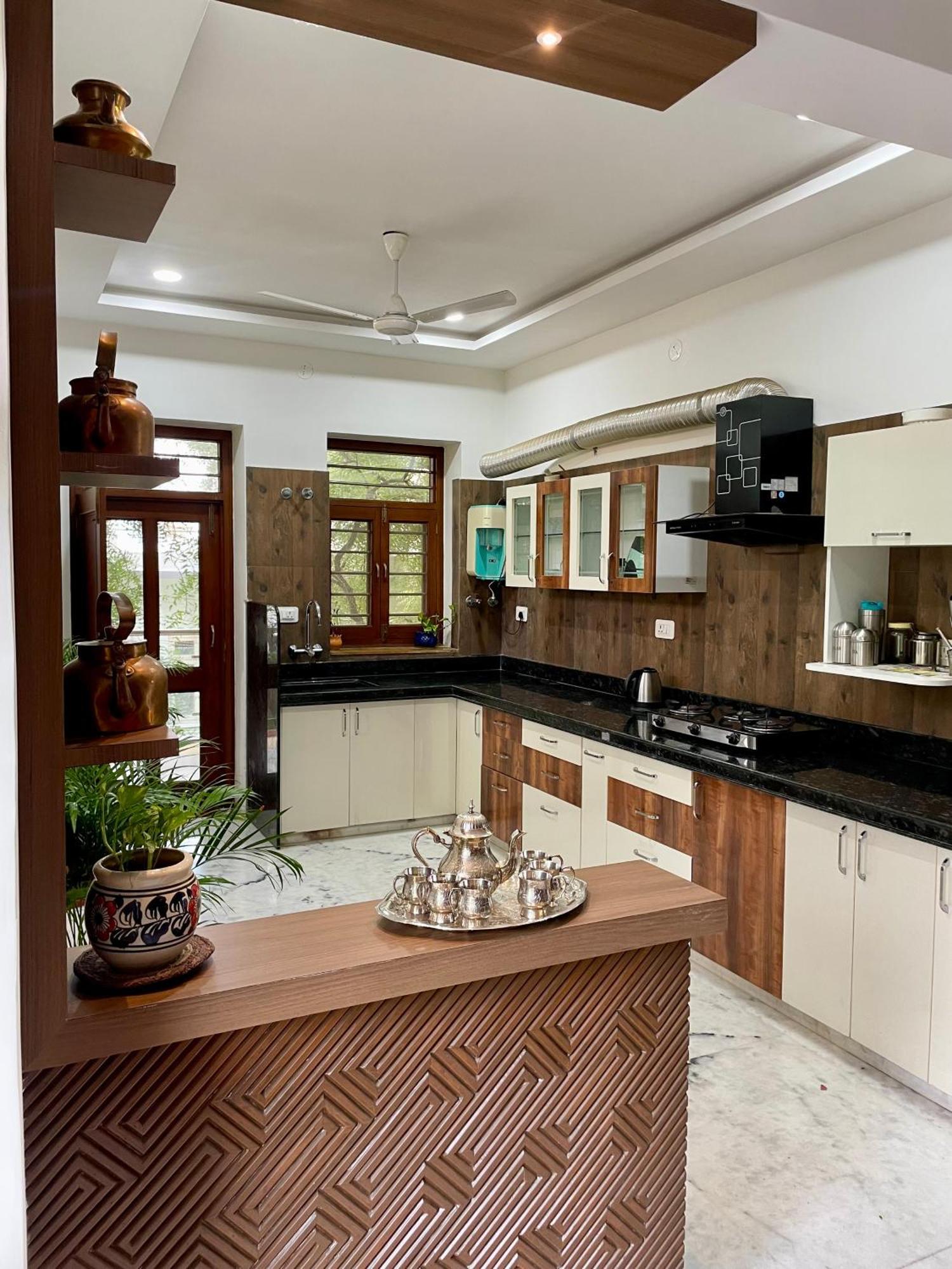 Karni Nivvas - Luxury Redefined Villa Udaipur Eksteriør billede